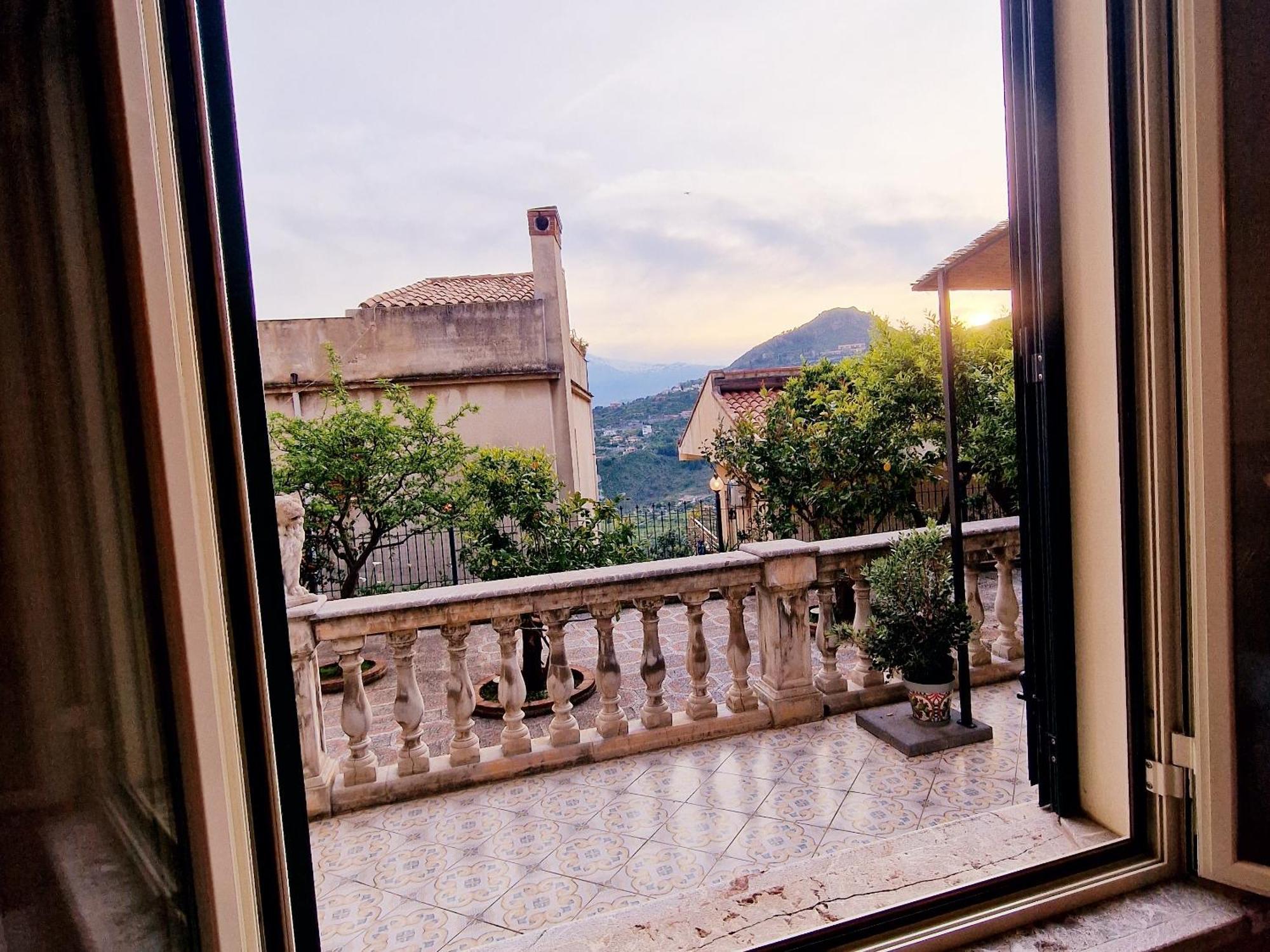 Donna Rosa - Your Home In Taormina Exterior foto